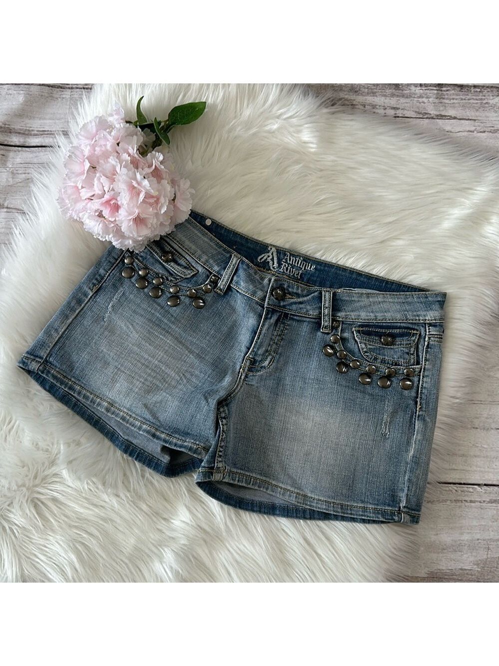 Street Fashion  Gun Metal Studded Blue Denim Shorts